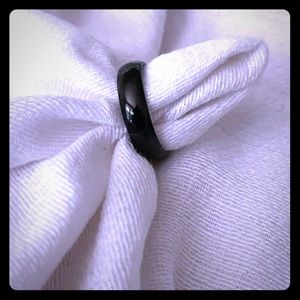 Size 10 6mm black polished tungsten ring